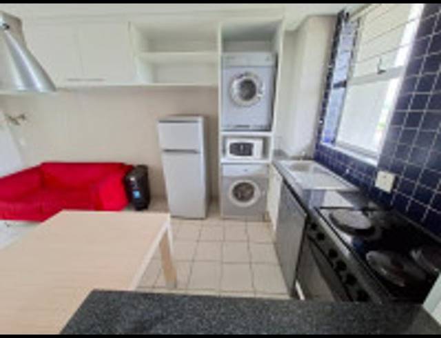 2 BEDROOM APARTMENT FOR SALE IN HILLCREST